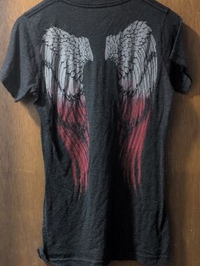 Black Sinful Short-Sleeve Women's Tee with Gray & Red Wing Graphic